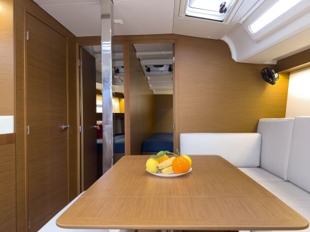 Jeanneau Sun Odyssey 440 - 4 cab. tam elli