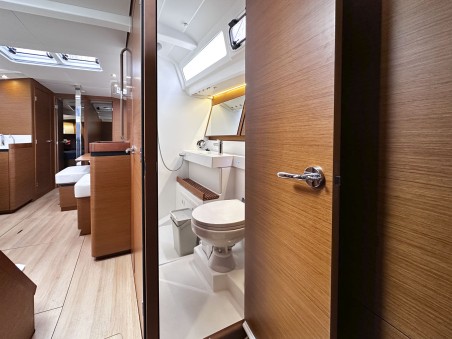 Jeanneau Sun Odyssey 440 - 4 cab. tam elli