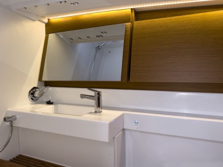 Jeanneau Sun Odyssey 440 - 4 cab. tam elli