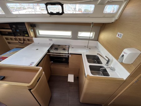 Jeanneau Sun Odyssey 440 - 4 cab. Sea Star