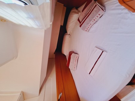 Jeanneau Sun Odyssey 449 Mientras Tanto