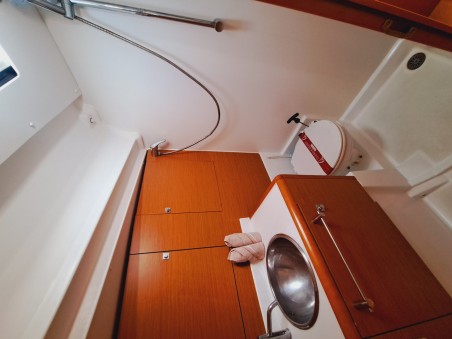 Jeanneau Sun Odyssey 449 Mientras Tanto