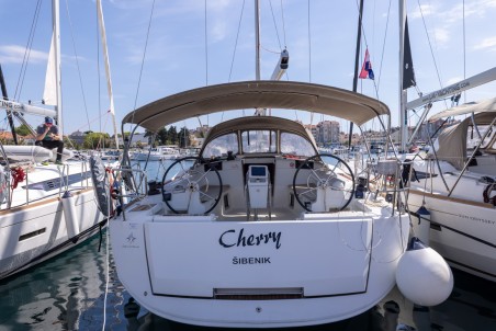Jeanneau Sun Odyssey 449 Cherry