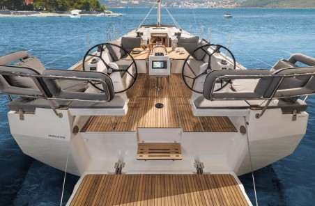 Bavaria Yachtbau Bavaria C42 Aurora