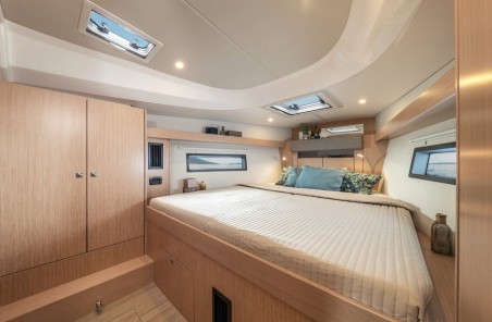 Bavaria Yachtbau Bavaria C42 Aurora