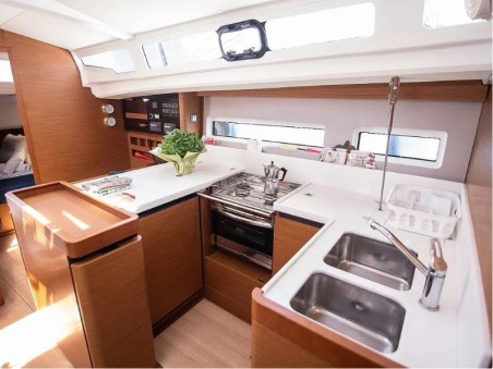 Jeanneau Sun Odyssey 440 - 4 cab. Georgia