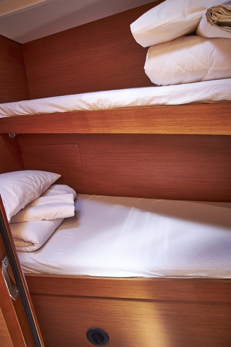 Jeanneau Sun Odyssey 449 Nina