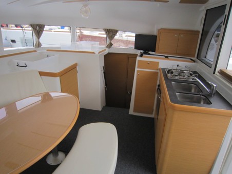 Lagoon-Bénéteau Lagoon 380 - 4 cab. ThunderCat