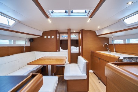 Jeanneau Sun Odyssey 519 - 5 + 1 cab. Aysha