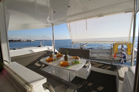 Lagoon-Bénéteau Lagoon 400 S2 - 4 + 1 cab. Sailing Blue 4