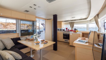 Lagoon-Bénéteau Lagoon 52 - 6 + 2 cab. Royal Hearts