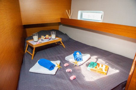 Jeanneau Sun Odyssey 490 | Czarter jachtu Grecja | Travelboat