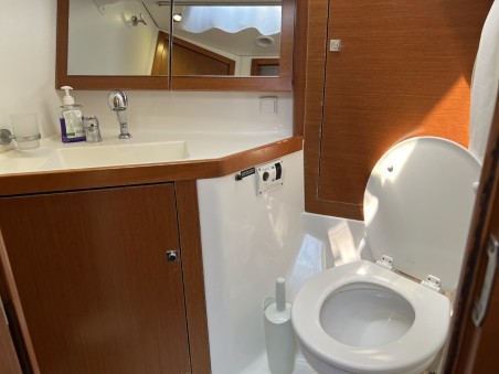 Beneteau Oceanis 45 - 4 cab. | Yacht Charter Greece | Travelboat