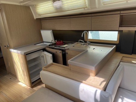 Beneteau Oceanis 51.1 | Czarter jachtu Grecja | Travelboat