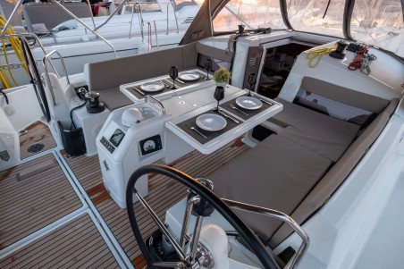 Sun Odyssey 440 | Czarter jachtu Grecja | Travelboat
