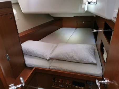 Bénéteau Oceanis 50 - 5 + 1 cab. Seladon II