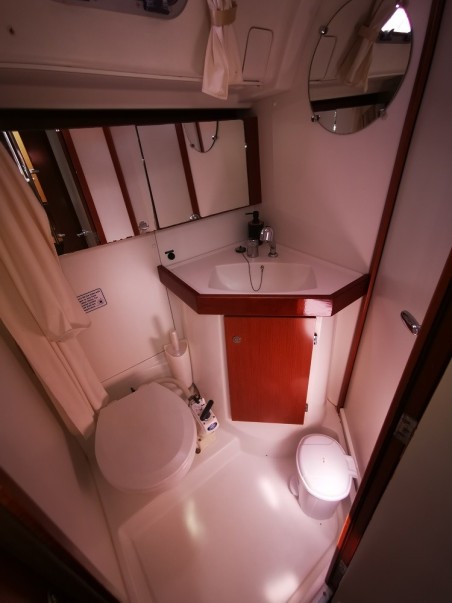 Bénéteau Oceanis 50 - 5 + 1 cab. Seladon II