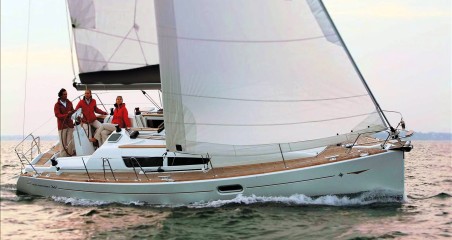 Jeanneau Sun Odyssey 36i Celeste