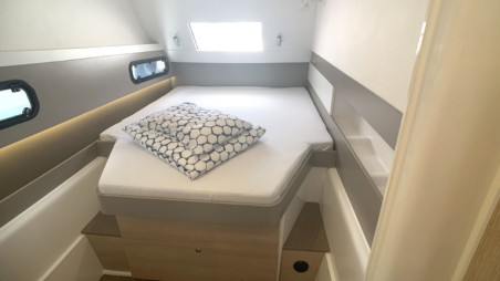 Catana Group Bali 4.1 - 4 + 1 cab. Jax