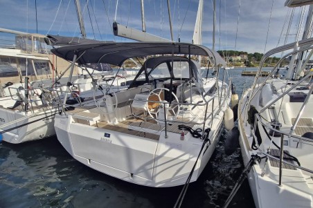 Bavaria Yachtbau Bavaria C38 Williams