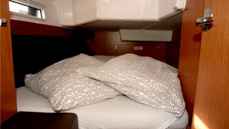 Bavaria Yachtbau Bavaria Cruiser 37 - 3 cab. Bibi