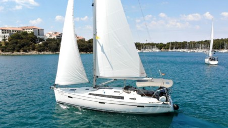 Bavaria Yachtbau Bavaria Cruiser 41 - 3 cab. Raven