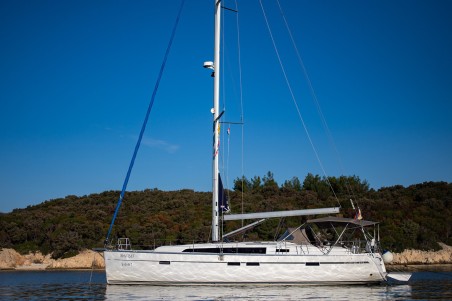 Bavaria Yachtbau Bavaria Cruiser 46 - 4 cab. Beef