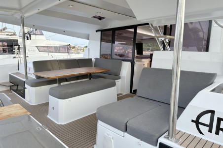 Fountaine Pajot Fountaine Pajot Astrea 42 Arisa