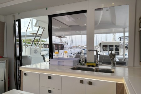 Fountaine Pajot Fountaine Pajot Astrea 42 Arisa