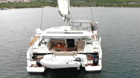 Fountaine Pajot Fountaine Pajot Lucia 40 - 3 cab. Idefix