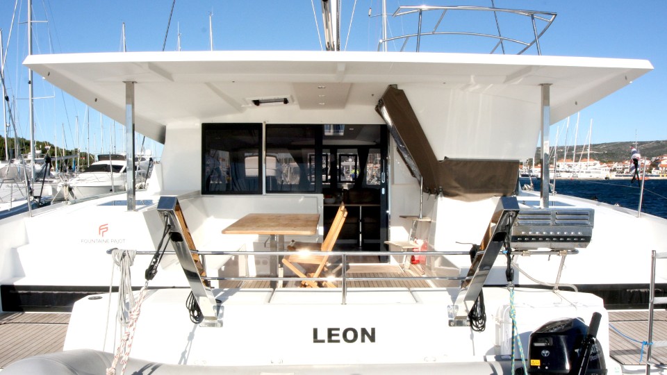 Fountaine Pajot Fountaine Pajot Lucia 40 - 4 cab. Leon