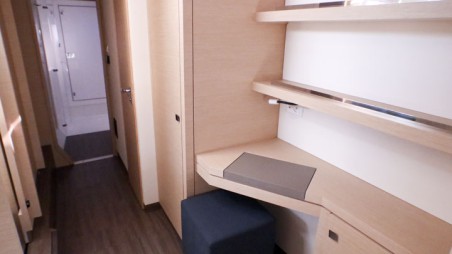 Fountaine Pajot Fountaine Pajot Lucia 40 - 4 cab. Leon