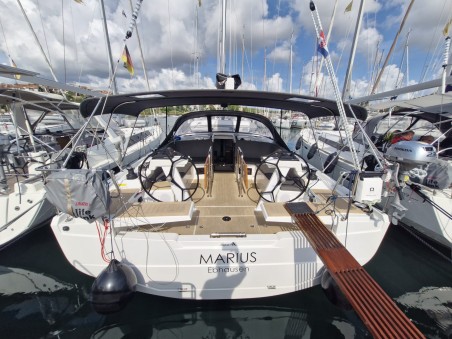 Hanse Yachts Hanse 410 Marius