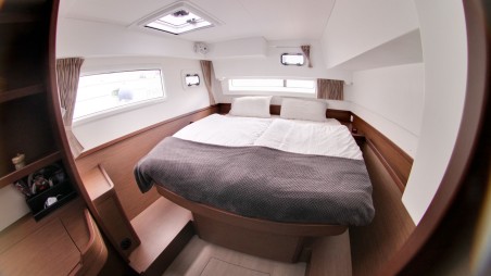 Lagoon-Bénéteau Lagoon 42 OW - 3 + 1 cab. Titus