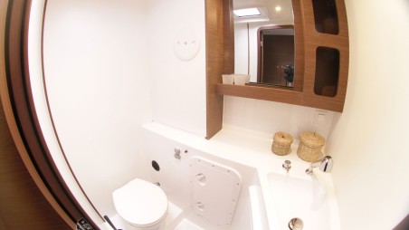 Lagoon-Bénéteau Lagoon 42 OW - 3 + 1 cab. Titus