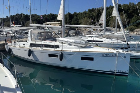 Bénéteau Oceanis 38.1 - 2 cab. Tamara