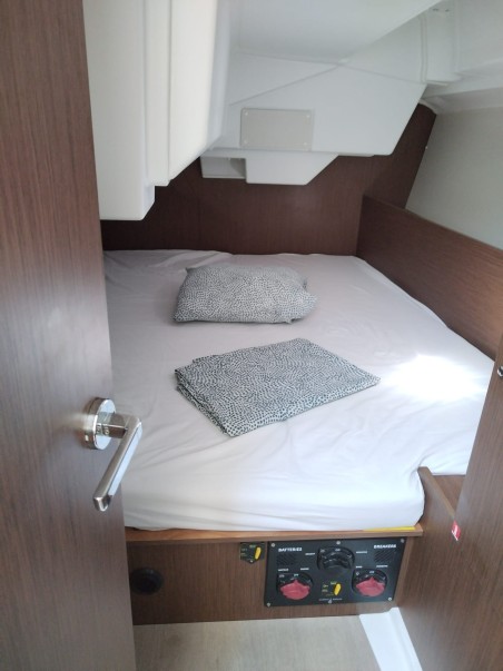 Bénéteau Oceanis 38.1 Diana