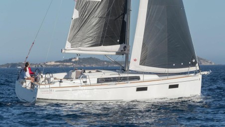 Bénéteau Oceanis 38.1 Lukas