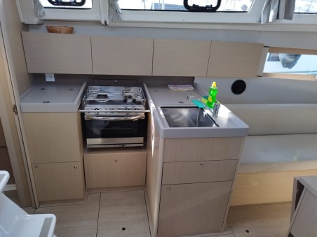 Bénéteau Oceanis 38.1 Lukas