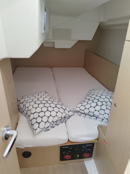 Bénéteau Oceanis 38.1 Lukas