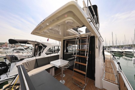 Bénéteau Antares 11 Fly OB Tango