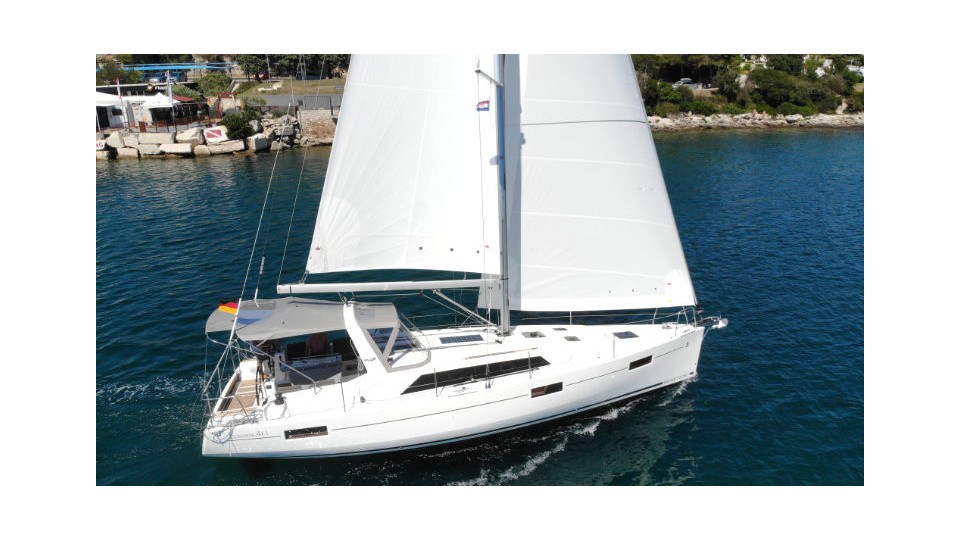 Bénéteau Oceanis 41.1 Pauline