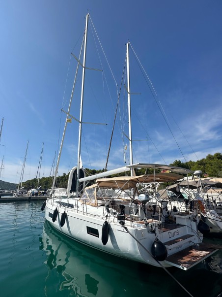 Bénéteau Oceanis 51.1 Dune