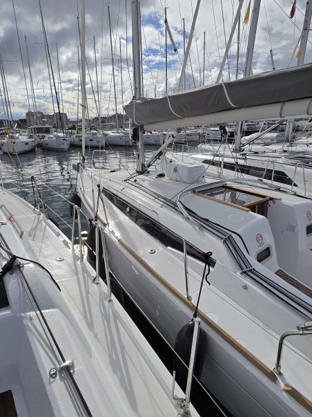 Jeanneau Sun Odyssey 349 - 2 cab. Anastasia