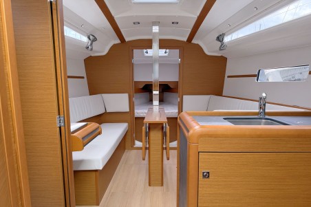 Jeanneau Sun Odyssey 349 - 2 cab. Anastasia
