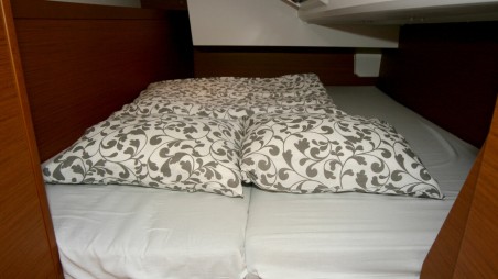 Jeanneau Sun Odyssey 349 - 2 cab. Marie