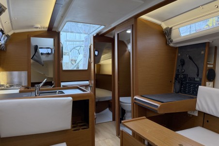 Jeanneau Sun Odyssey 349 - 3 cab. Ana