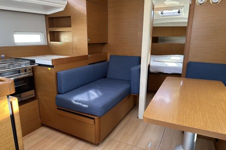 Jeanneau Sun Odyssey 410 - 3 cab. Lara