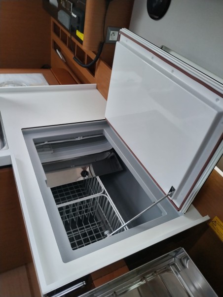 Jeanneau Sun Odyssey 410 - 3 cab. Lara