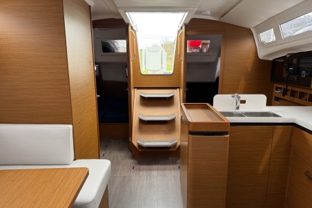 Jeanneau Sun Odyssey 410 - 3 cab. Maral